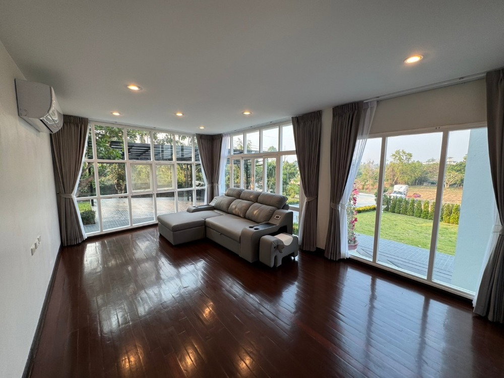 รูป 2.spoy1🏡 บ้านหรูพร้อมสระว่ายน้ำส่วนตัว ใกล้พัทยา | รีโนเวทใหม่ทั้งหลัง  TEL:099-690-3486 - รูปที่ 10/14