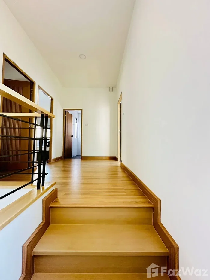 picture 4 Bedroom house for rent at Engle Haus 6038364 - 13/25