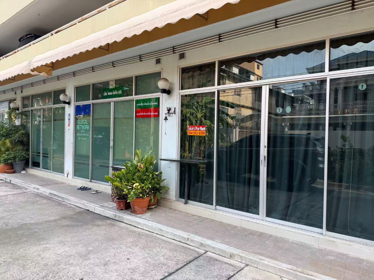รูป ให้เช่า ออฟฟิศ สำนักงาน 35 ตรม อยู่ด้านล่างคอนโด สามารถทำธุรกิจได้ - รูปที่ 5/11
