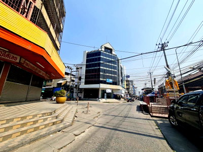Office for sale Samut Sakhon : OFFICE 30 Sq.w. Krathum Baen Samut Sakhon for 9.4M