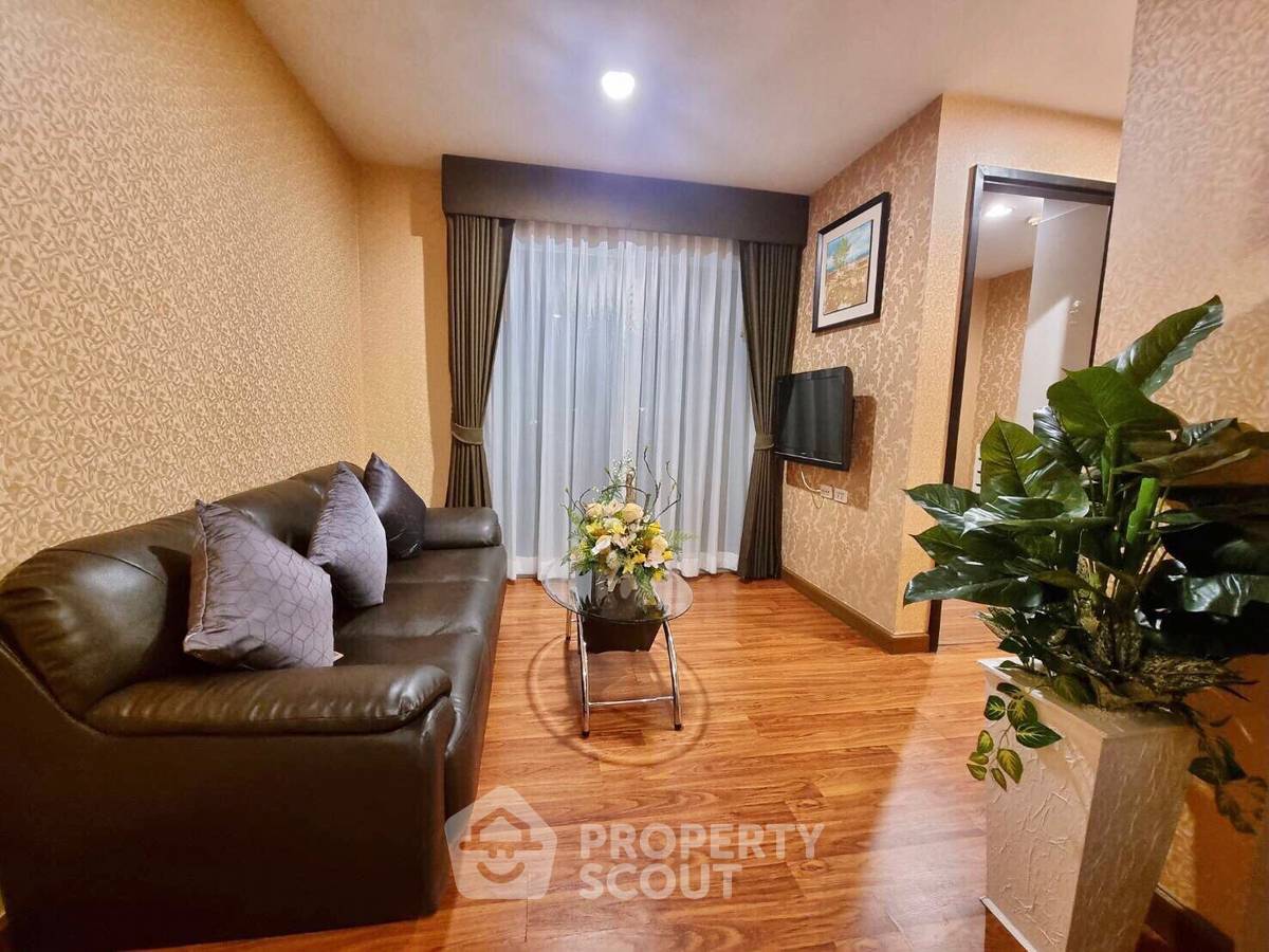 picture 2-BR Condo At Diamond Ratchada, 20th-Floor Near MRT Huai Khwang (400m) (ID 889875) - 4/19