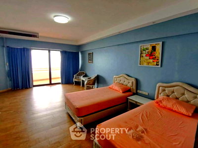 Condos for rent Sattahip Chonburi : Studio Condo at Sunshine Beach Condotel close to Pattaya (ID 2864851)