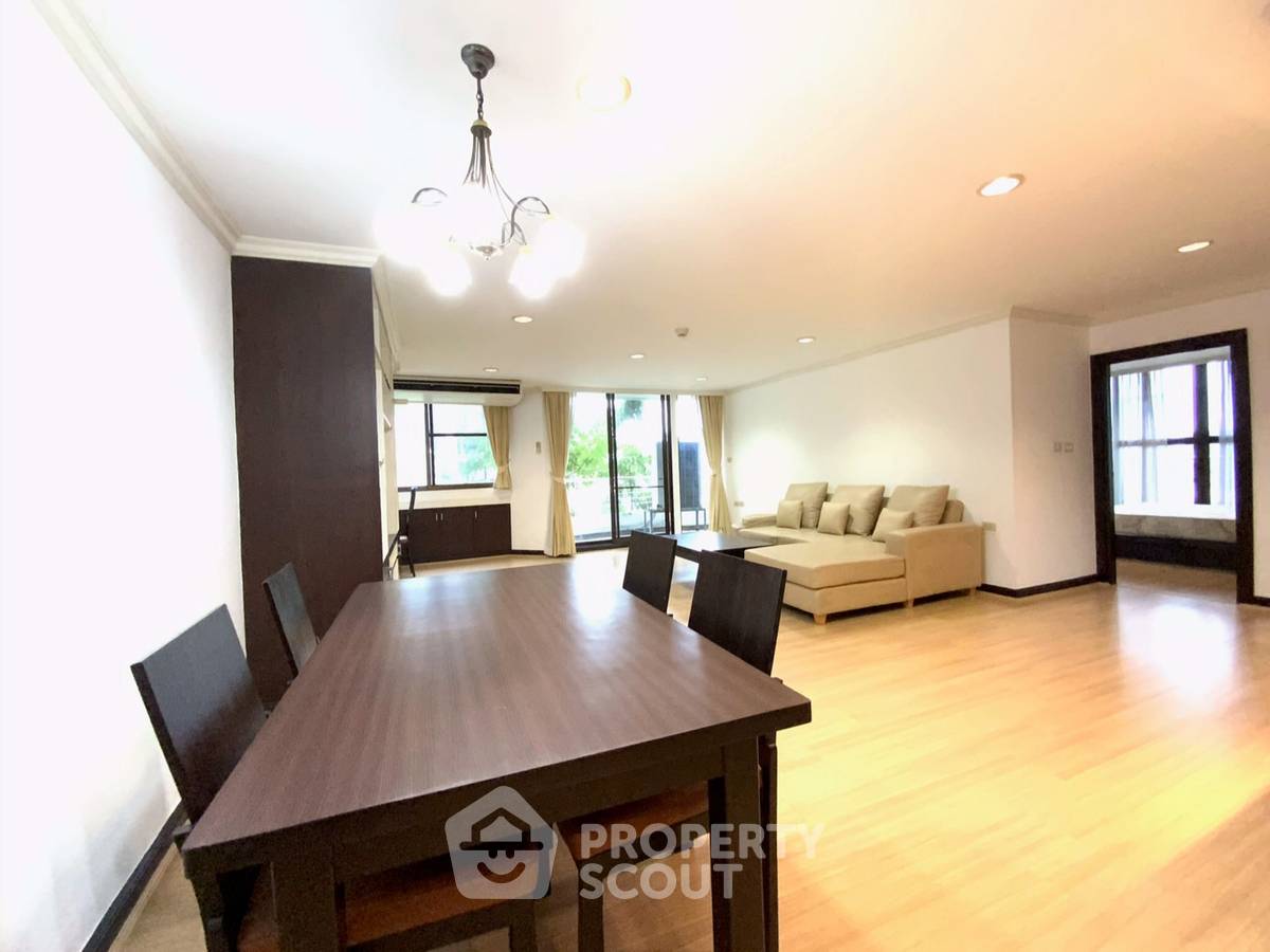 รูป คอนโด 2-ห้องนอน ที่ ศุภาลัย เพลส สุขุมวิท 39 ใกล้ BTS พร้อมพงษ์ (ID 375198) - รูปที่ 4/14