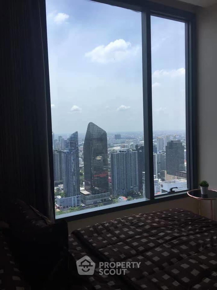 รูป คอนโด 1-ห้องนอน ที่ ดิ เอส อโศก ใกล้ MRT สุขุมวิท (ID 480369) - รูปที่ 4/10