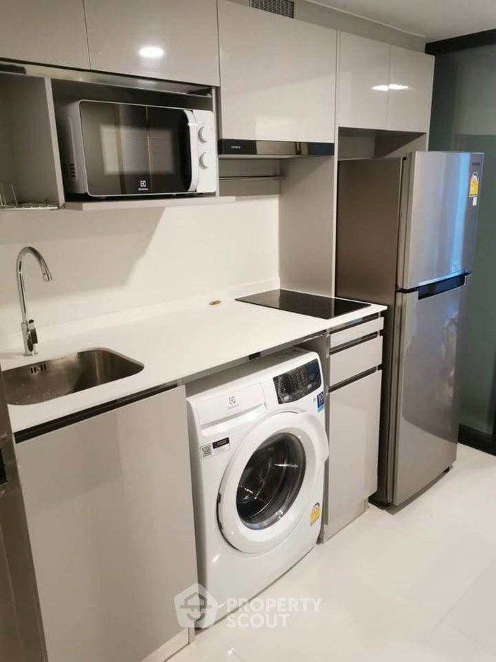 picture 1-BR Condo at KnightsBridge Space Rama 9 near MRT Phra Ram 9 (ID 2865699) - 7/12
