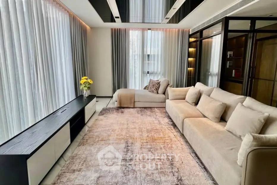 รูป คอนโด 3-ห้องนอน ที่ ฟินน์ สุขุมวิท 31 ใกล้ MRT สุขุมวิท (ID 2866864) - รูปที่ 2/25