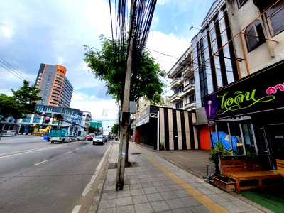 OFFICE 59 Sq.w. Suan Luang Bangkok for 16.5M