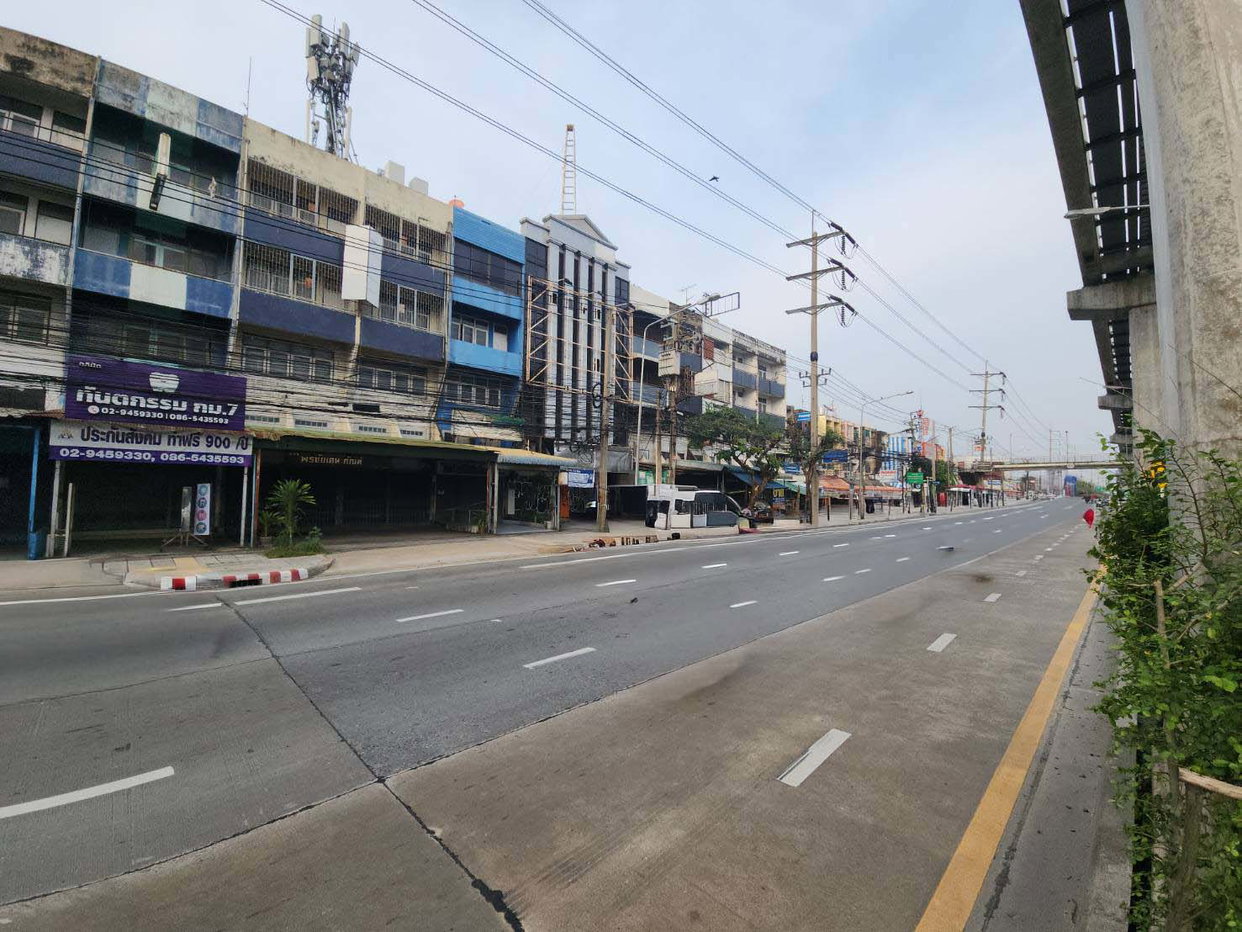 รูป สำนักงาน 42 ตร.วา รามอินทรา (กม.7) บางกะปิ กรุงเทพมหานคร 13.2M - รูปที่ 2/3
