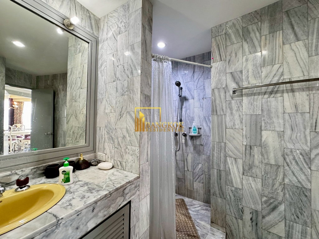 รูป Supakarn Condo | Elegant 3 Bedroom Riverside Condo For Sale - BR60587CD - รูปที่ 23/48