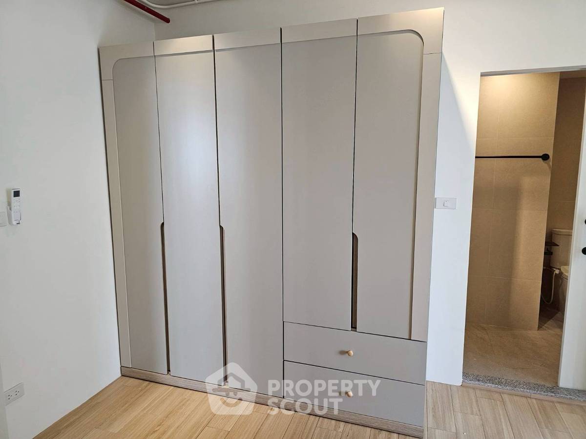 picture 3-BR Condo at Las Colinas near BTS Asok (ID 2843305) - 11/19