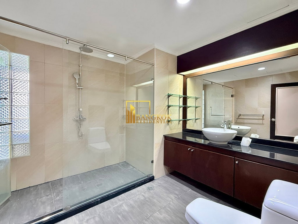 รูป Sathorn Gardens | Spacious 3 Bed Property For Rent in Sathorn - BR5189CD - รูปที่ 17/40