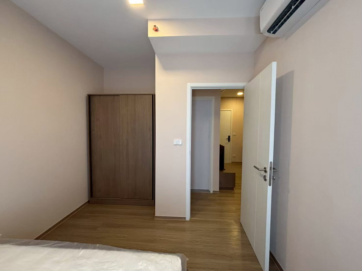 picture For rent: Chapter One Spark Charan Brand new unit near MTR BangPhlat - 3/12