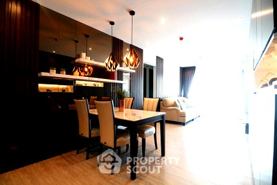 คอนโดให้เช่า : คอนโด 2-ห้องนอน ที่ ริทึ่ม เอกมัย ใกล้ BTS เอกมัย (ID 514638)