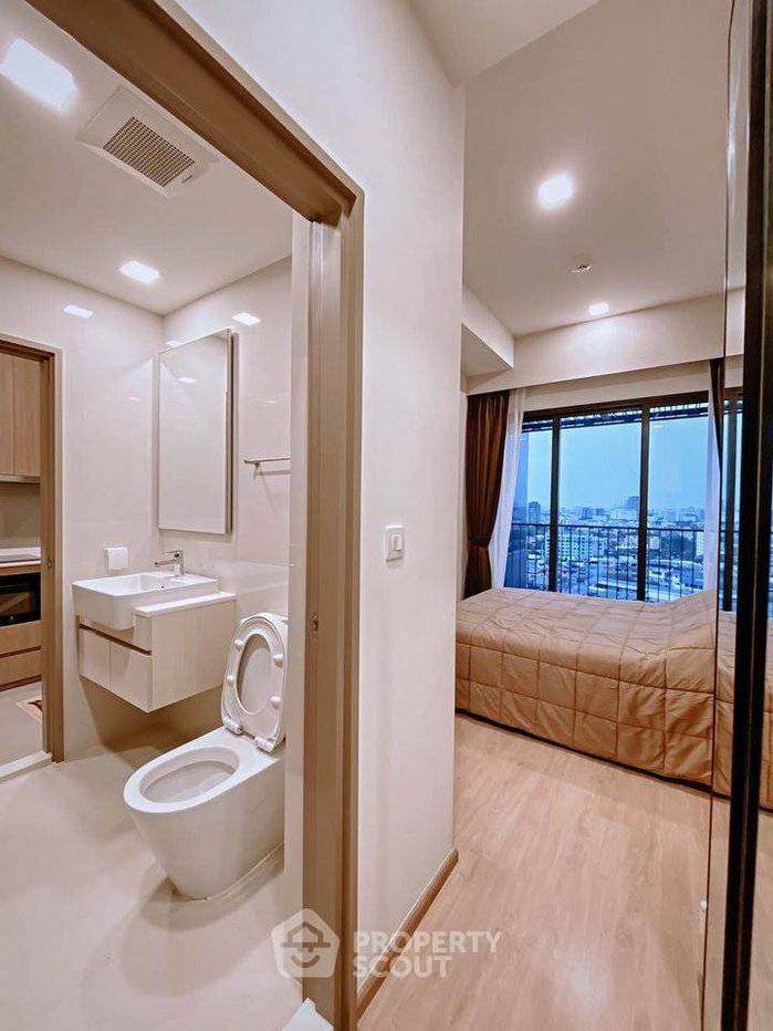 picture 1-BR Condo at Centric Ratchayothin near BTS Ratchayothin (ID 656459) - 7/12