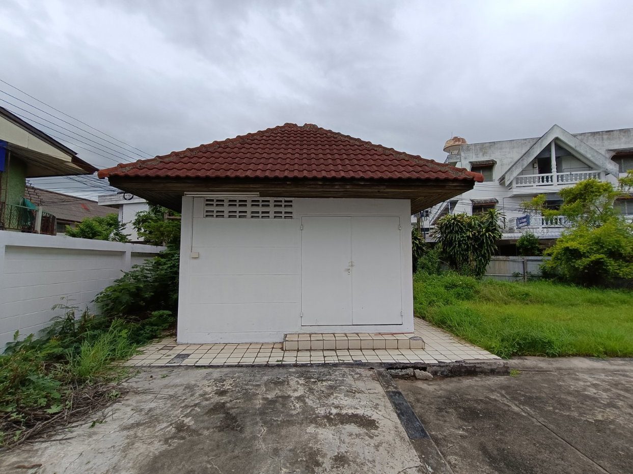 picture OFFICE 410 Sq.w. Muang Lampang Lamphang for 44M - 11/14