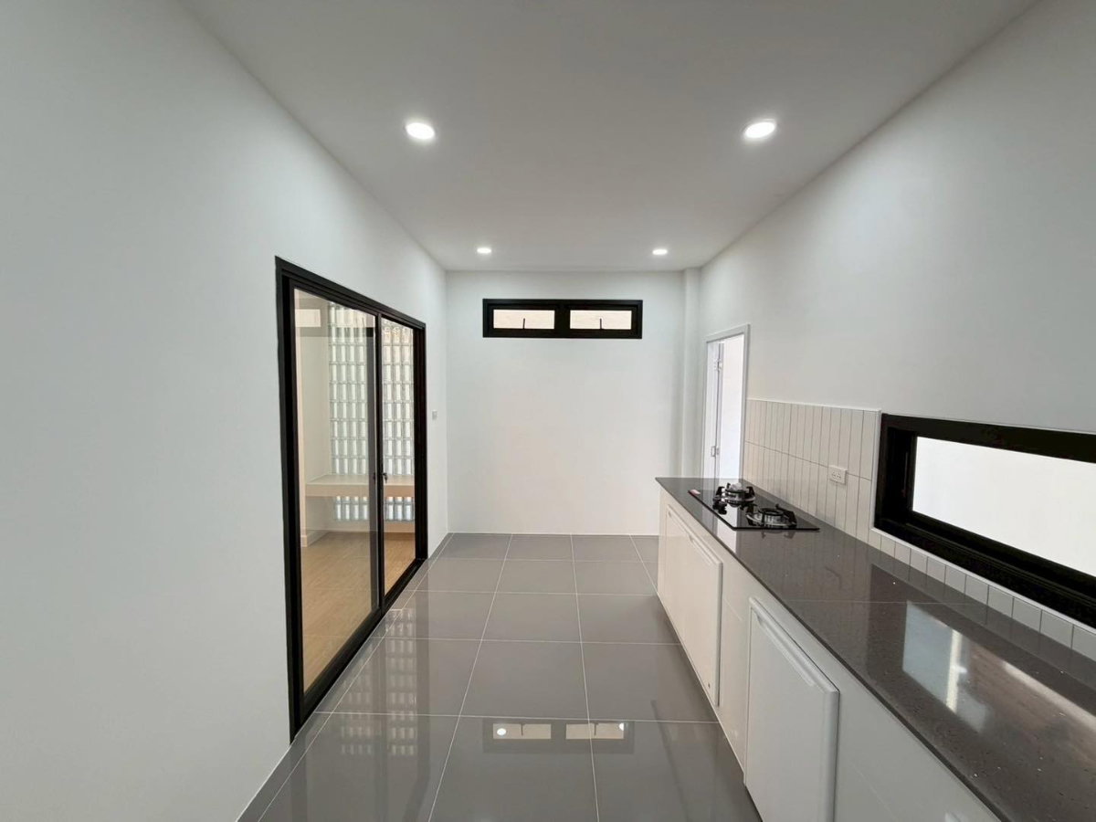 รูป [ขาย] ทาวน์เฮ้าส์ย่านราชพฤกษ์ รีโนเวทใหม่ พร้อมอยู่ กล้ Central Westville / The Circle ราชพฤกษ์ - รูปที่ 10/40