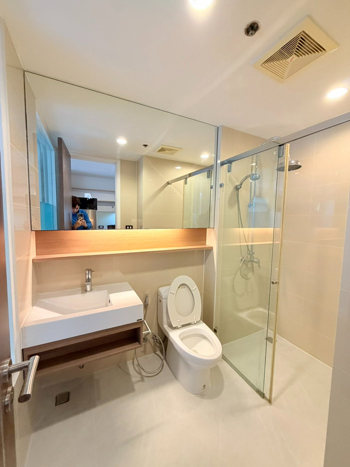 รูป ปล่อยเช่าด่วน!! พร้อมเข้าอยู่ 6 พ.ค. 69 นี้ ใกล้ BTS นานา / จองก่อนได้ก่อน✨15 Sukhumvit Residences - รูปที่ 15/22