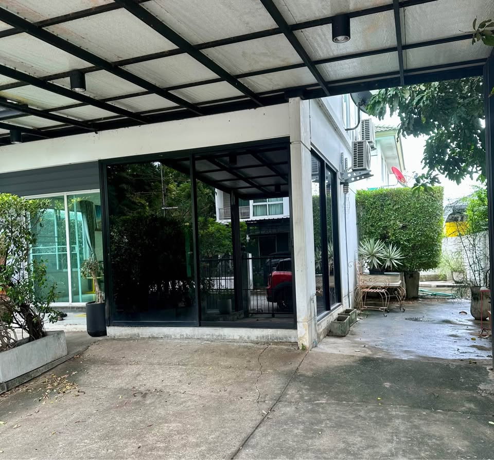 รูป 🔥 ขาย บ้านเดี่ยวสไตล์โมเดิร์น  Inizio Rangsit Klong 3 อินิซิโอ รังสิต คลอง 3 🌳 สภาพดี เพื่อนบ้านน่ารัก ใกล้แหล่งชุมชน เดินทางสะดวก  - รูปที่ 8/9