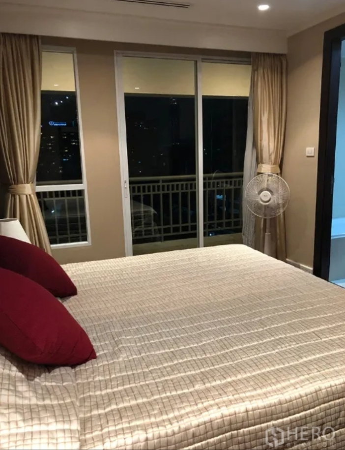 รูป For rent 2 Bedroom Condominium in The Oleander in Watthana, Bangkok BTS Nana BRE10993 - รูปที่ 5/9