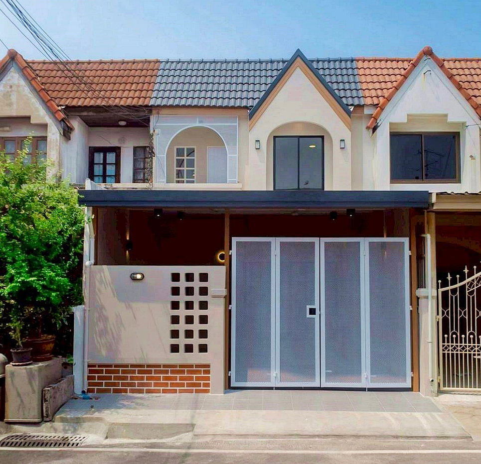 รูป บ้านสวย พร้อมอยู่  #หมู่บ้านบัวทอง 2 ทาวน์เฮ้าส์ 3 ห้องนอน   MRT สถานีคลองบางไผ่ อยู่หน้าหมู่บ้าน  ใกล้เซนทรัล เวสเกต - รูปที่ 2/16