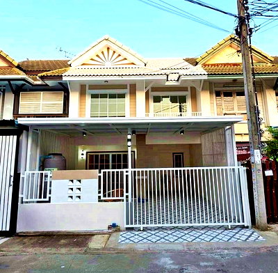 ทาวน์โฮม บางใหญ่ นนทบุรี : บ้านสวย หลังบ้านไม่ชนใคร ใกล้เซ็นทรัล เวสเกต  #หมู่บ้านพฤกษา 18/1  บางใหญ่  ทาวน์เฮ้าส์ 3 ห้องนอน  ใกล้ MRT สถานีบางใหญ่