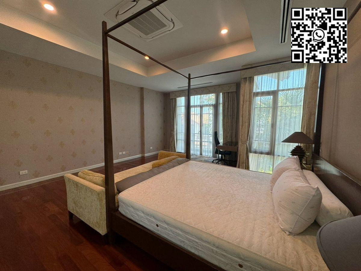 picture Luxury houses in exclusive private compound No Co-Agent - 23/32