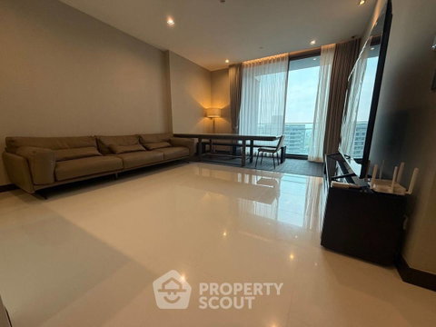 คอนโด 2-ห้องนอน ที่ คิว วัน สุขุมวิท ใกล้ BTS นานา (ID 2685169)