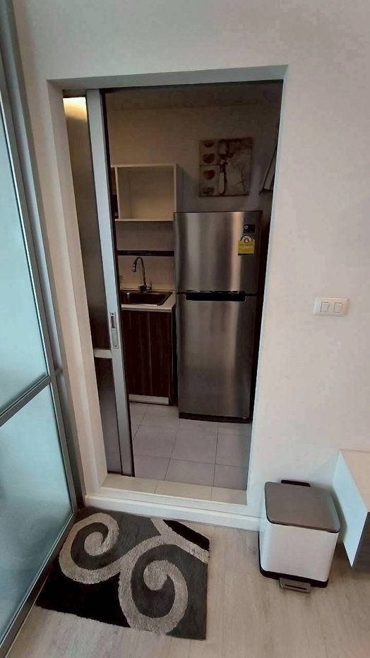 picture Condo for Rent: D Condo Sign size  30 sq.m. 7th Floor Building B - 13/15