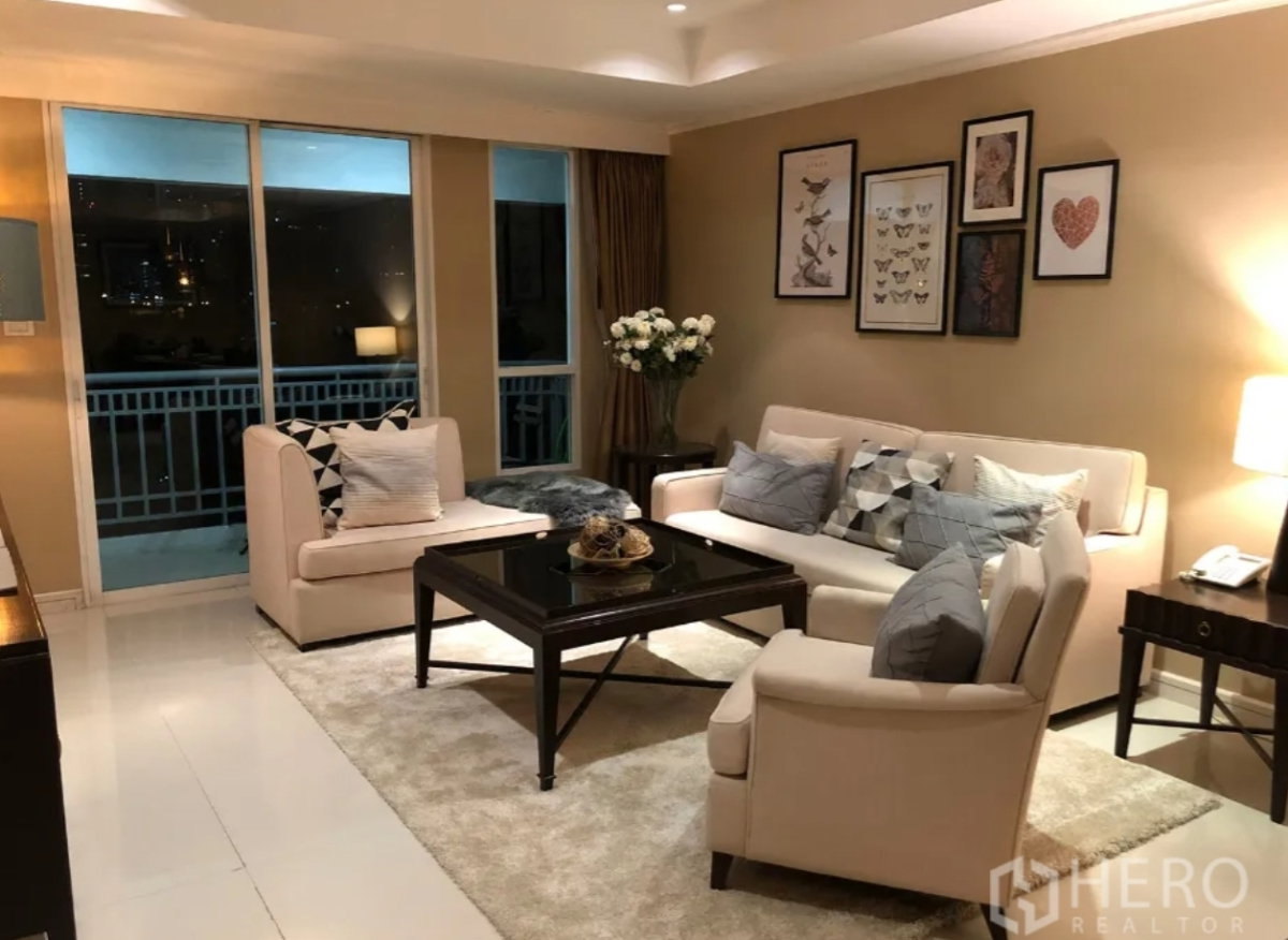 รูป For rent 2 Bedroom Condominium in The Oleander in Watthana, Bangkok BTS Nana BRE10993 - รูปที่ 3/9