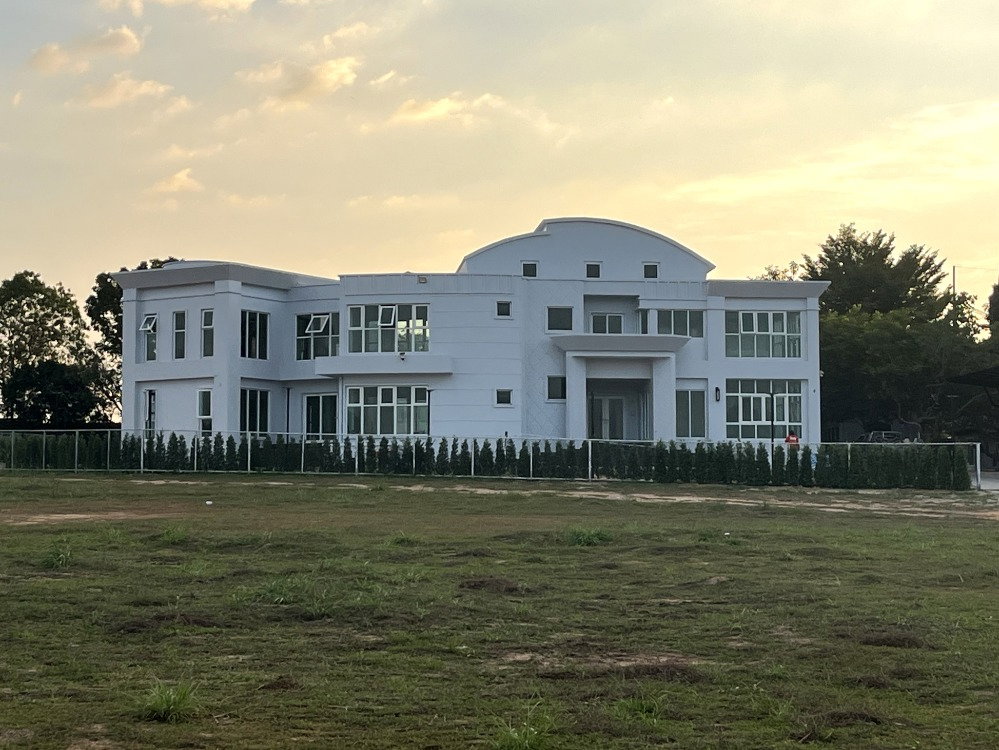 รูป 2.spoy1🏡 บ้านหรูพร้อมสระว่ายน้ำส่วนตัว ใกล้พัทยา | รีโนเวทใหม่ทั้งหลัง  TEL:099-690-3486 - รูปที่ 14/14