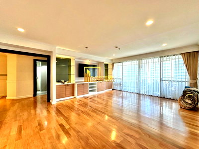 กิจการให้เช่า : Impressive 4 Bedroom Apartment in Asoke - BR0453AP