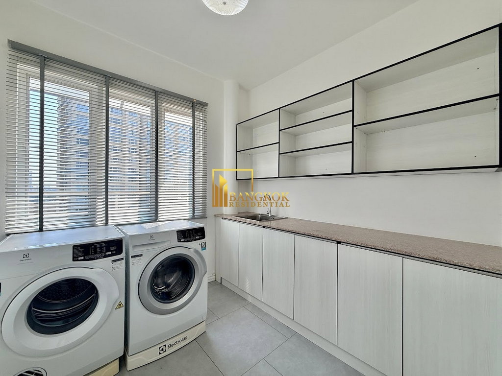 รูป Renovated 3 Bedroom Apartment For Rent in Thonglor Area - BR21404AP - รูปที่ 33/41