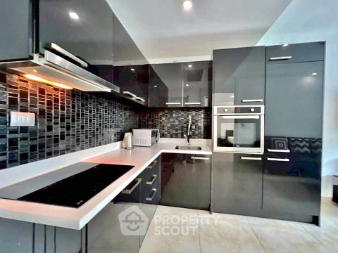 คอนโด 1-ห้องนอน ที่ เซ็นทารา อเวนิว เรสซิเดนซ์ สวีท คอนโด ใกล้ พัทยาใต้ (ID 2860879)