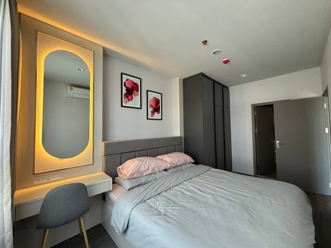 For Rent: Ideo Sukhumvit-Rama 4 Brand new unit with nice view near BTS