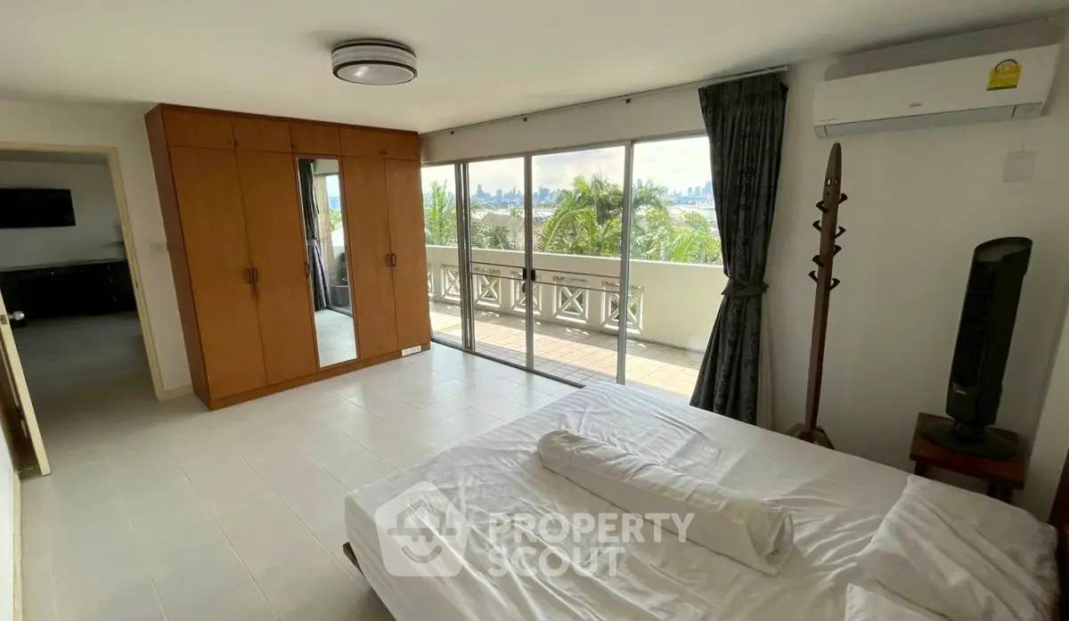 picture 2-BR Condo at Tara Ruan Ake in Phlapphla (ID 2866781) - 10/25