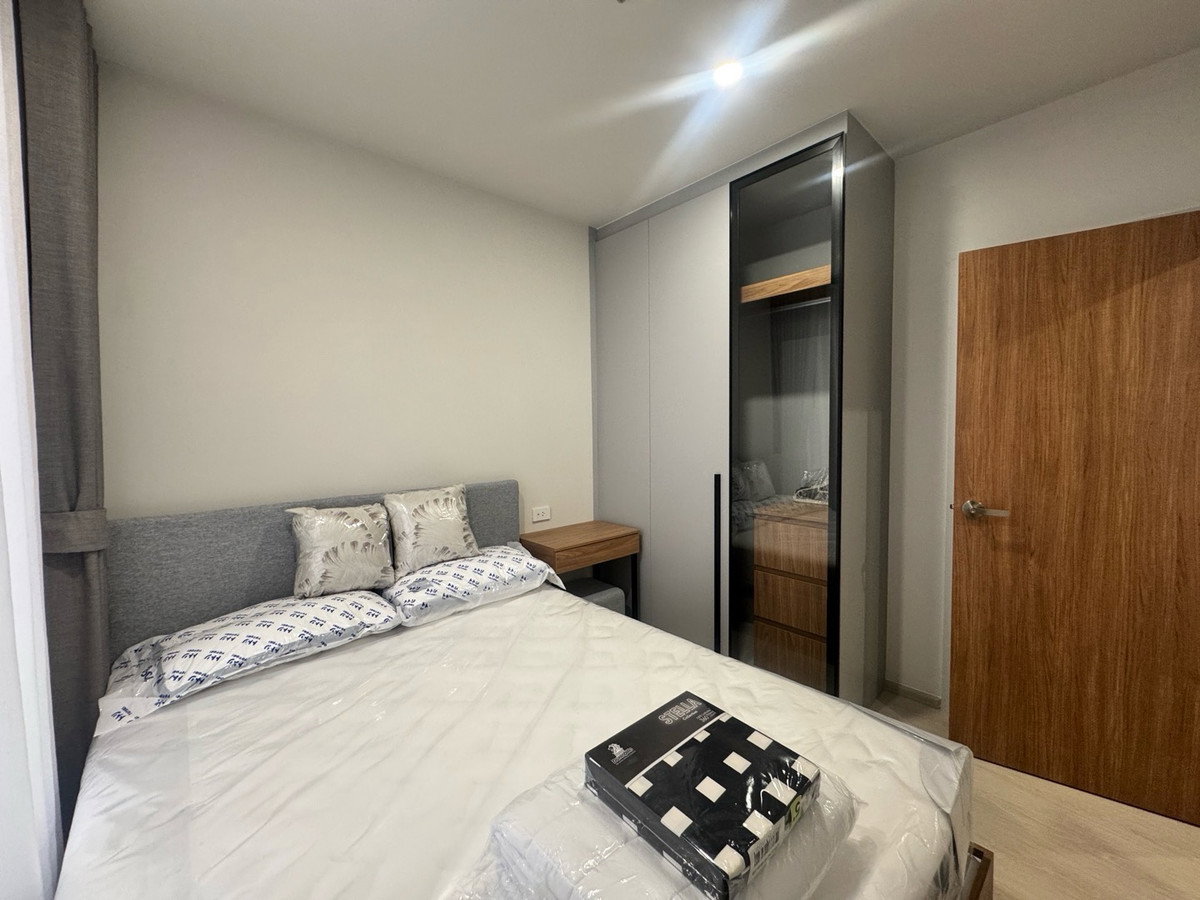 รูป ห้องมุม ใหม่แกะกล่อง วิวหลักล้าน! 1 Bed Plus แต่งครบ พร้อมเครื่องซักและอบ ✨ - รูปที่ 4/29