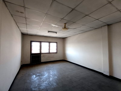 OFFICE 131 Sq.w. Hang Dong Chiang Mai for 9.2M