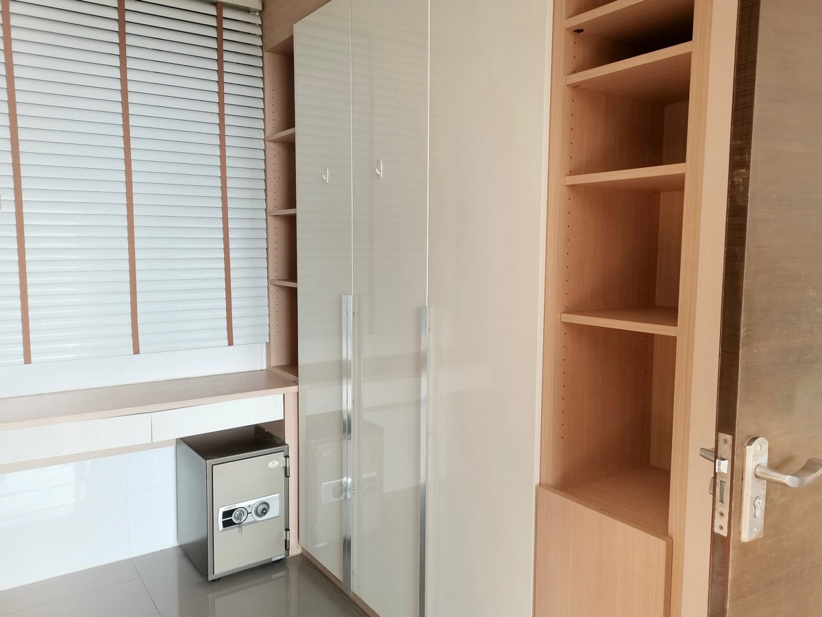 รูป ให้เช่า❗️29,000 บาท “ 𝐑𝐡𝐲𝐭𝐡𝐦 รัชดา ” คอนโดติด MRT-รัชดาภิเษก 🛏️ 𝟐 ห้องนอน 🛁 𝟐 ห้องน้ำ    - รูปที่ 9/13