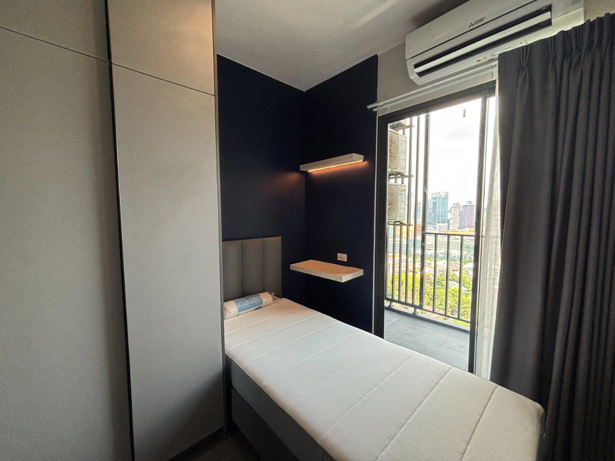 รูป For Rent: Ideo Sukhumvit-Rama 4 Brand new unit with nice view near BTS - รูปที่ 5/11