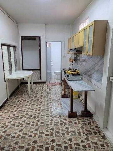 รูป MHR113 คุ้มที่สุด! เช่าบ้านเดี่ยว 6 ห้องนอน ย่านนวลจันทร์ 50 พื้นที่ 60 ตร.ว. ใกล้เลียบด่วน & รถไฟฟ้าสายสีชมพู - รูปที่ 8/9