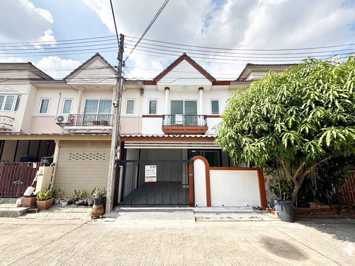 รูป  ขายทาวน์โฮม 2 ชั้น หมู่บ้านแกรนด์กิตติยา  พุทธมณฑลสาย 4 – ศาลายา - รูปที่ 1/14