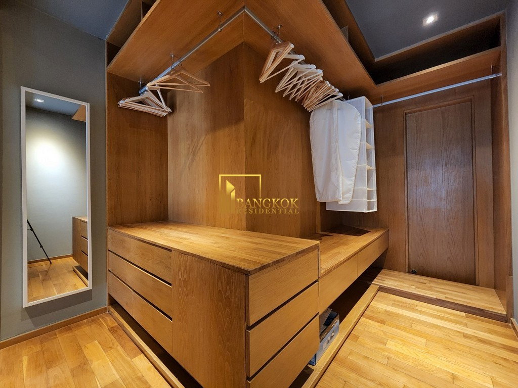 รูป Emporio Place | Beautifully Renovated 1 Bedroom Duplex Condo - BR2942CD - รูปที่ 14/30