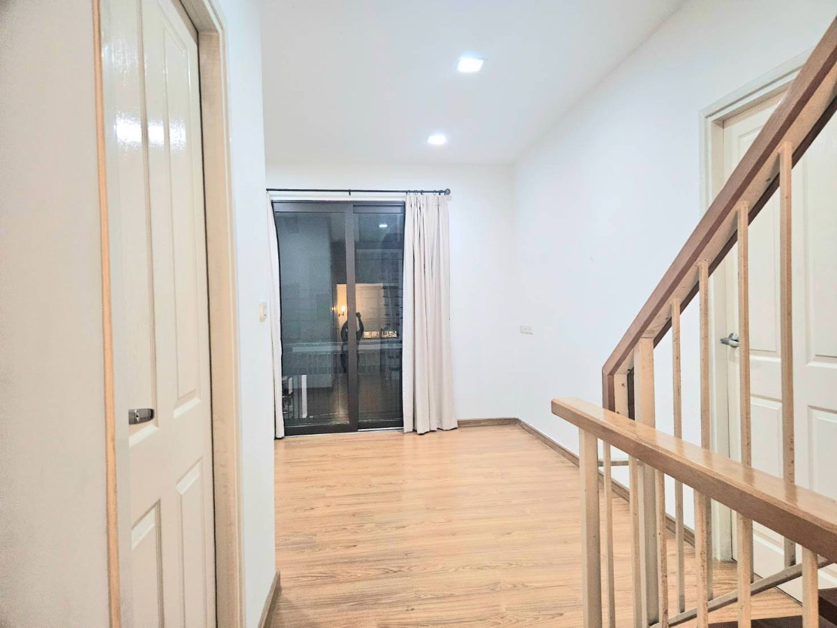 รูป 🏠 ให้เช่าบ้านหรู สุขาภิบาล 5 - โกลเด้นท์เพรสทีช - รูปที่ 6/16