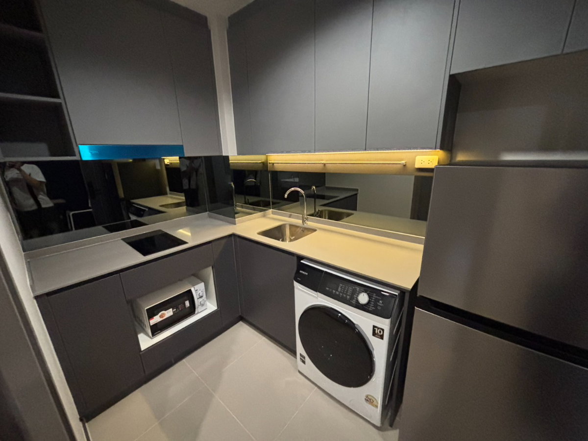 รูป For Rent: Ideo Sukhumvit-Rama 4 Brand new unit with nice view near BTS - รูปที่ 9/11