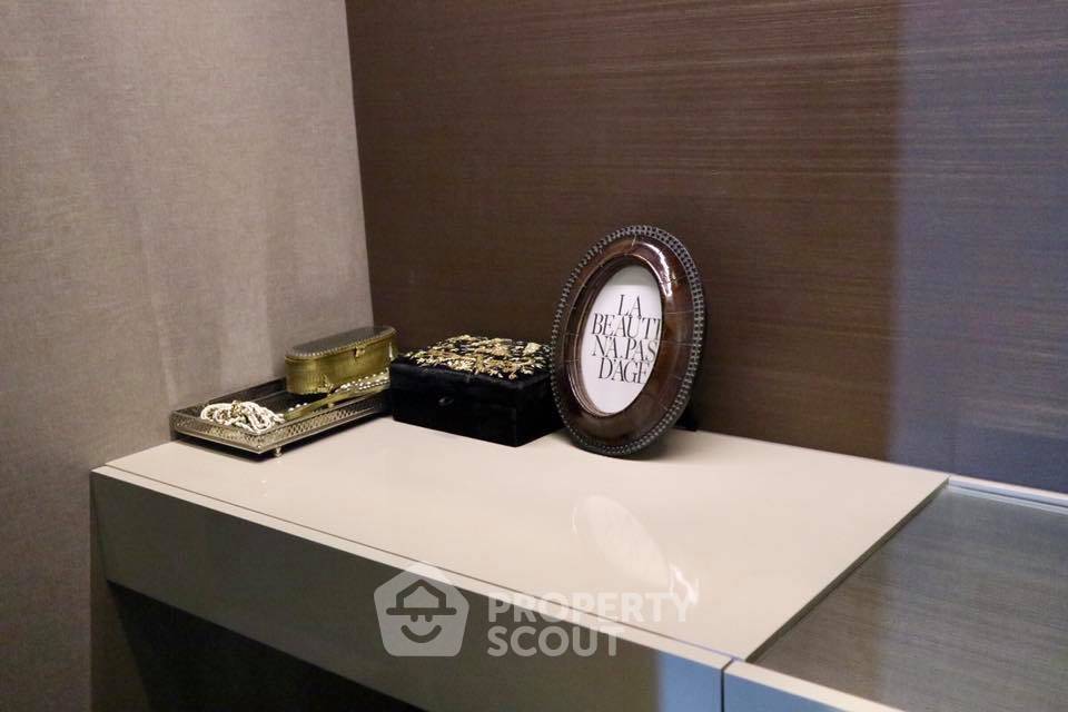 รูป คอนโด 2-ห้องนอน ที่ เดอะ รูม สุขุมวิท 69 ใกล้ BTS พระโขนง (ID 846309) - รูปที่ 13/19