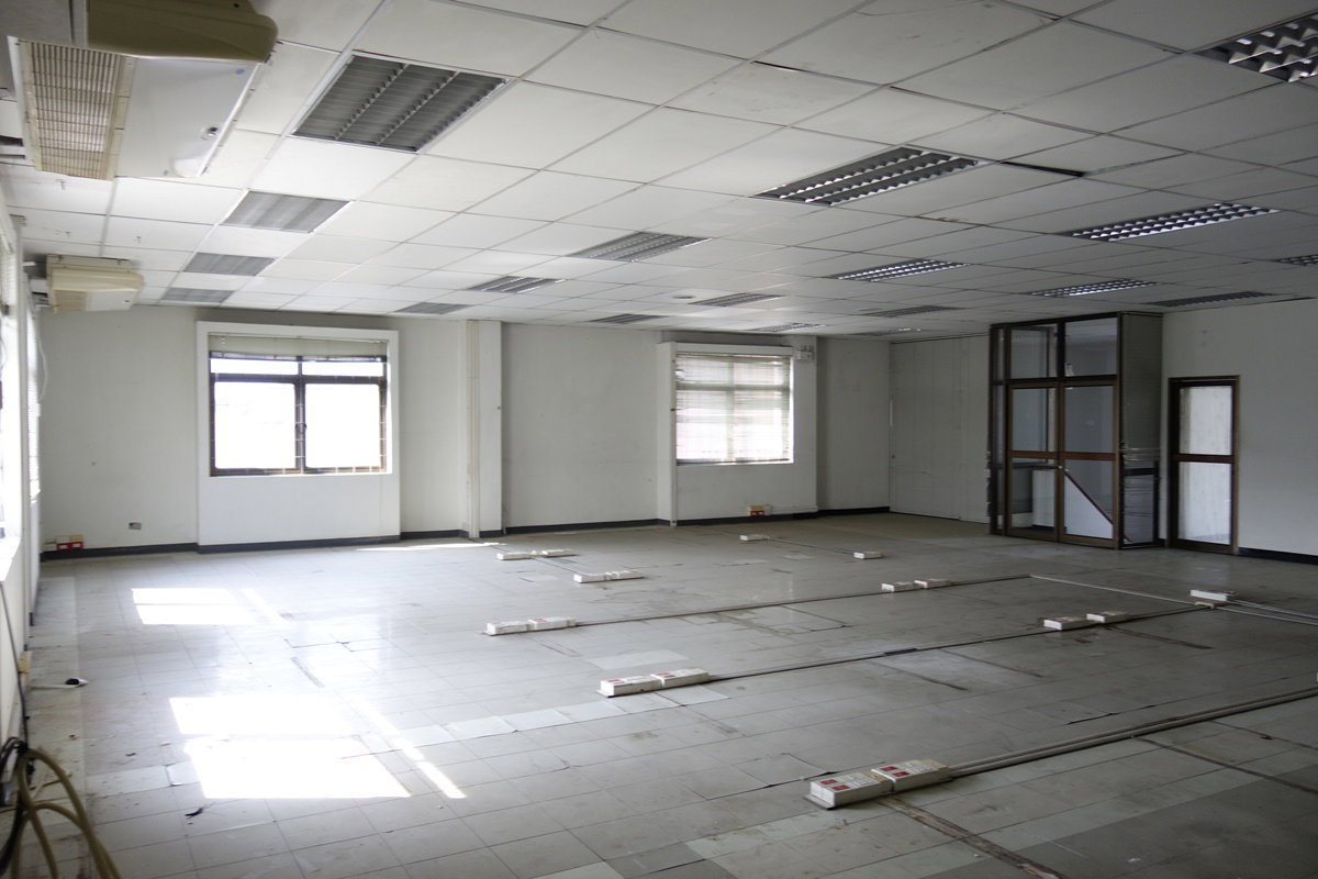 picture OFFICE 410 Sq.w. Muang Lampang Lamphang for 44M - 10/14