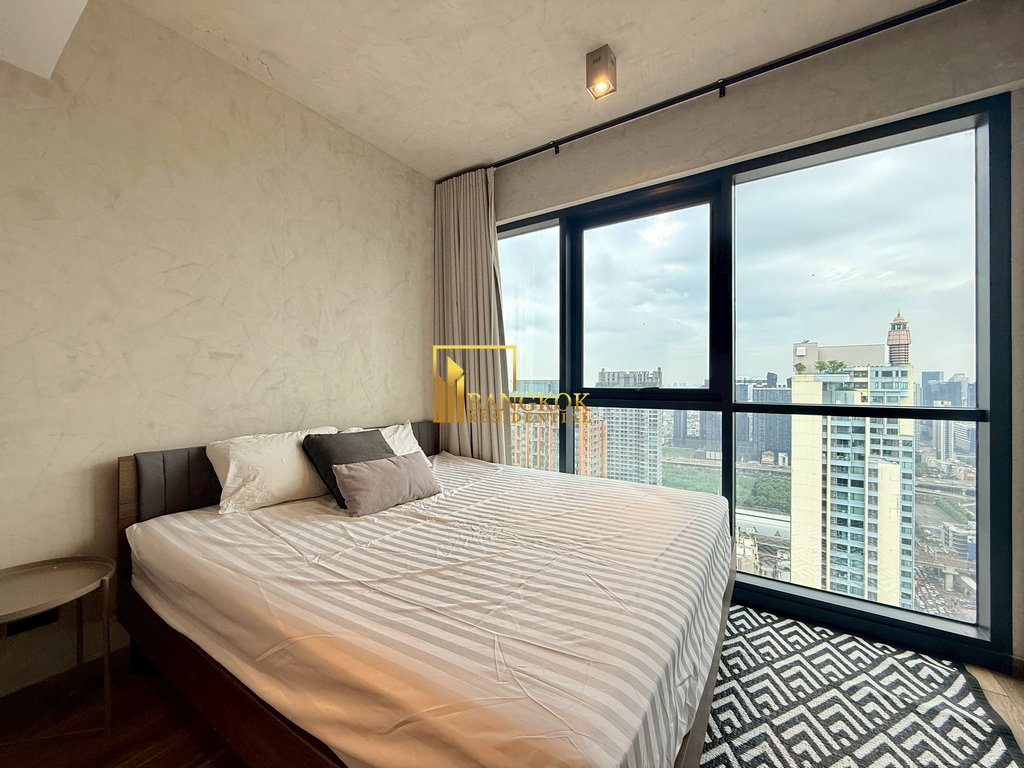 รูป The Lofts Asoke | Funky 3 Bedroom Duplex Condo in Mid Asoke Area - BR12946CD - รูปที่ 17/40