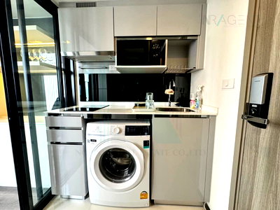 Condos for rent : 🔺 For Rent Condo KNIGHTSBRIDGE SPACE RATCHAYOTHIN Building 1, Floor 29,Duplex, Room size 45.00 sqm