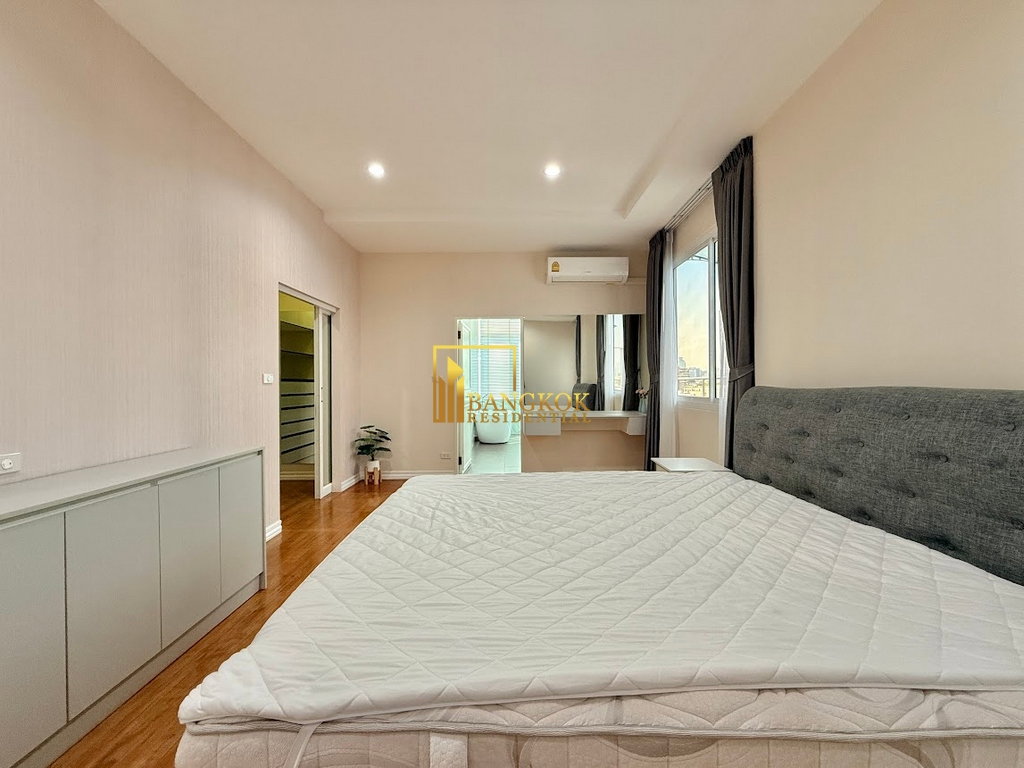 รูป Renovated 3 Bedroom Apartment For Rent in Thonglor Area - BR21404AP - รูปที่ 16/41