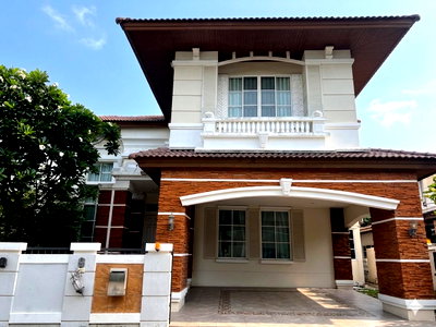เช่าทาวน์โฮม เขตตลิ่งชัน : 🏡 HM167 | 🔥 For Rent: Luxury House at The City Pinklao | Rare 122.5 sq.wa. Lot in Int'l School Zone!
